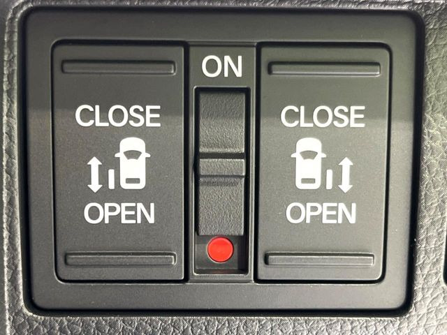 �y�����p���[�X���C�h�h�A�z�X�}�[�g�L�[��^�]�Ȃ̃X�C�b�`�Ō�ȗ����X���C�h�h�A�̊J���\���d��������͂����ăh�A���J����K�v�������A�����Ȃ��q�l�ł��ȒP�ɊJ���߂ł����K�ł���