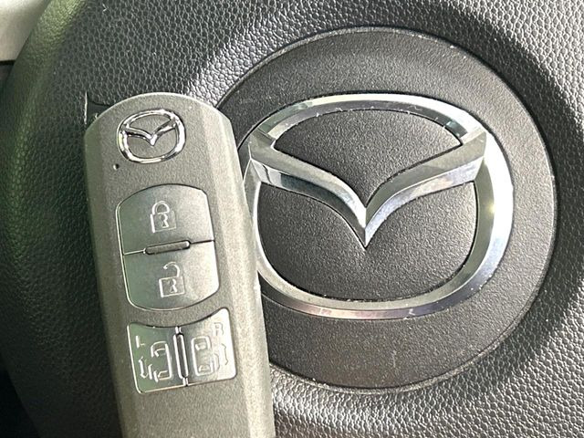 �y�A�h�o���X�g�L�[�z�J�o����|�P�b�g�ɓ��ꂽ�܂܂ł��h�A�̎{���E�������\�ȃX�}�[�g�L�[�𑕔��B�G���W���̃I���E�I�t�����J�M�����o���K�v����������Ƃ��Ă��֗��ł���