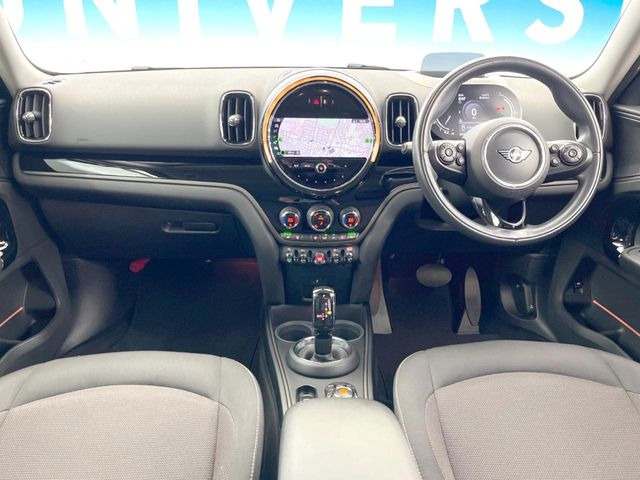 �A���ԃO���[�v���݌ɐ���2,000��!�S���̌n��X���烁�[�J�[�E�Ԏ��킸���Љ�o����̂ŁA���Ȃ��Ƀs�b�^���̂��Ԃ�������͂��ł���܂��͂��₢���킹��������