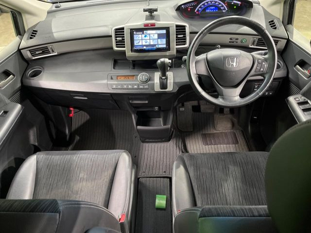 フリード1.5 G エアロ