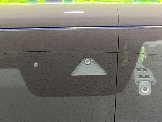 �y�X�}�[�g�V�e�B�u���[�L�T�|�[�g�z�ᑬ���s���ɑO���̎ԗ�����F�����A�Փ˂������Ȏ��͌x��ƃu���[�L�ŏՓˉ���Ɣ�Q�y�����A�V�X�g�B�����S�Ƀh���C�u�����y���݂��������܂��B