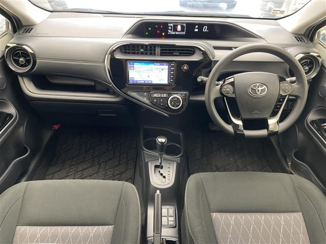 アクア1.5 S スタイルブラック