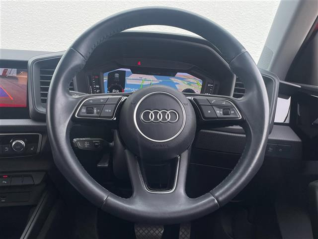 A1スポーツバック25 TFSI