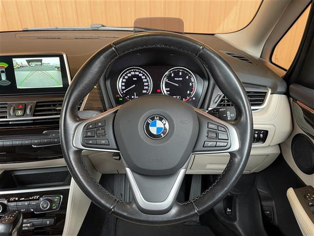 2シリーズグランツアラー218d ラグジュアリー