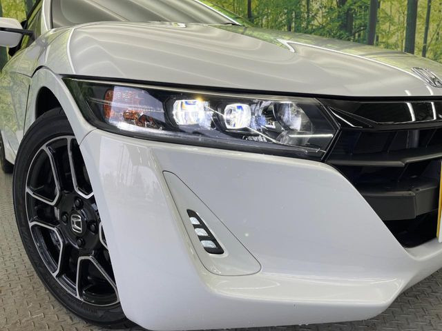 �yLED�w�b�h���C�g�z���V����ԑ��s�����ǍD�Ȏ��E���m�ۂ����S���ĉ^�]�ł��鍂�P�xLED�w�b�h���C�g�𑕔�!�_�����x�������A����d�͂��}�����Ă��܂��B