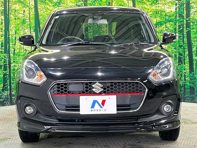 ��D�]�𒸂��Ă���܂��{�f�B�R�[�g���D�]��t���B�������x�̃K���X�疌�ŝ����͂������A�㎿�ȃc���E����������B���O����_���J�����؂Ȉ��Ԃ�ی삵�A�F�����E�򉻂�h�~�B