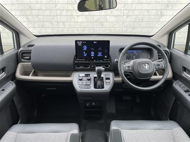 フリード1.5 e:HEV エアー EX