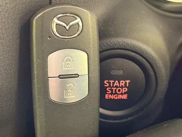 �y�A�h�o���X�g�L�[�z�J�o����|�P�b�g�ɓ��ꂽ�܂܂ł��h�A�̎{���E�������\�ȃX�}�[�g�L�[�𑕔��B�G���W���̃I���E�I�t�����J�M�����o���K�v����������Ƃ��Ă��֗��ł���