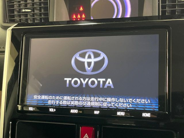 �y�����i�r�z�l�C�̏����i�r�𑕔����Ă���܂��B�i�r�̎g���₷���͂������A�I�[�f�B�I�@�\���[��!�L�����v�◷�s�͂������A�ʋ΂┃�����ȂǕ��i�̃h���C�u���y�����Ȃ�͂���