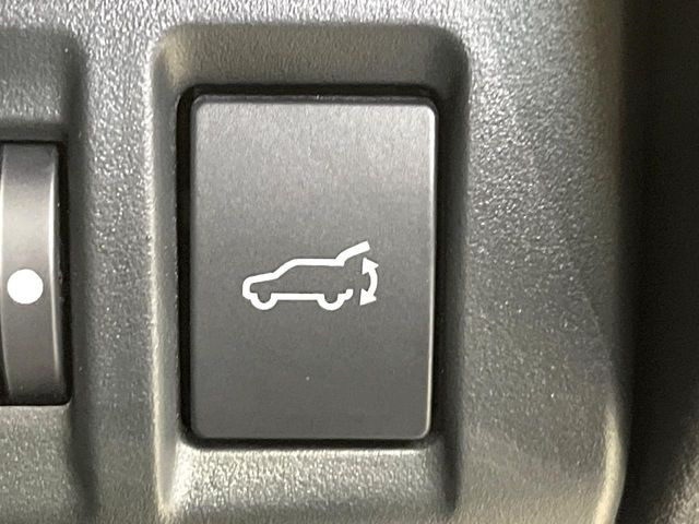 �y�p���[�o�b�N�h�A�z�X�}�[�g�L�[��^�]�Ȃ̃{�^�������������Ń��A�Q�[�g�������ŊJ���܂�!�ו��������Ă��鎞��A�����ʒu�ɂ���o�b�N�h�A��߂�ۂɕ֗��ȋ@�\�ł���