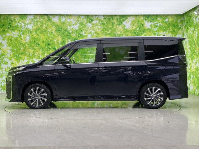 ヴォクシー1.8 ハイブリッド S-Z