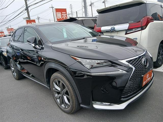 NX200t Fスポーツ 4WD