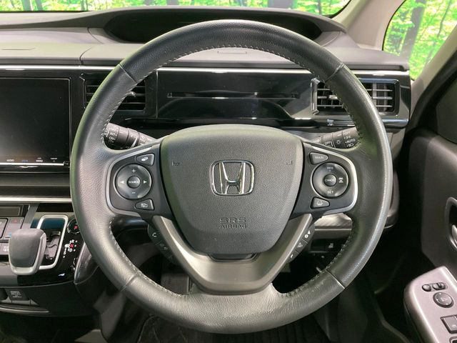 �y�X�e�A�����O�X�C�b�`�z�^�]���A�O������ڐ������炷���ƂȂ��A�I�[�f�B�I���̑��삪�\�ȕ֗��@�\!���S&���K�ȃh���C�u�����o���Ă���܂���