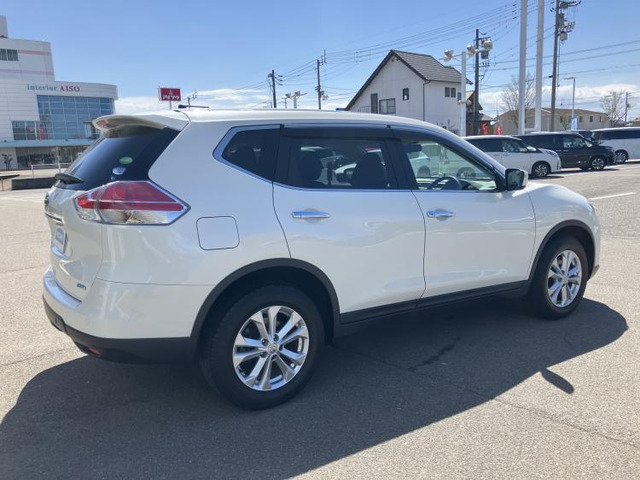 エクストレイル2.0 20X エマージェンシーブレーキパッケージ