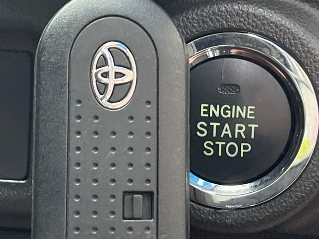 �y�X�}�[�g�L�[�z�J�o����|�P�b�g�ɓ��ꂽ�܂܂ł��h�A�̎{���E�������\�ȃX�}�[�g�L�[�𑕔��B�G���W���̃I���E�I�t�����J�M�����o���K�v����������Ƃ��Ă��֗��ł���