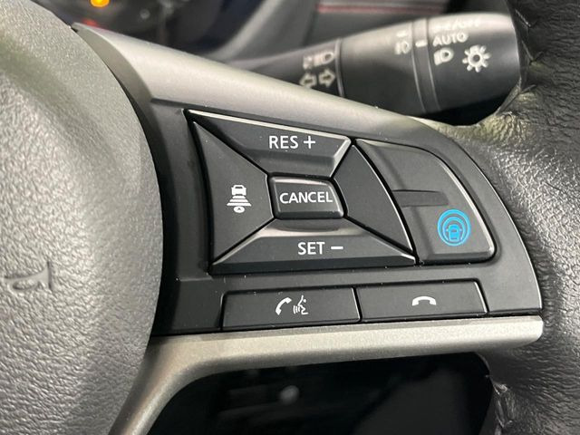 �y�v���p�C���b�g�z�������H�ł̒��������s���y��!!�a�؎��Ə��񑖍s�̃V�[���ŁA�A�N�Z���E�u���[�L�E�X�e�A�����O�������Ő��䂵�A�������^�]�̕��S���y�����Ă���܂���