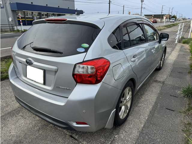 インプレッサスポーツ2.0 i アイサイト 4WD