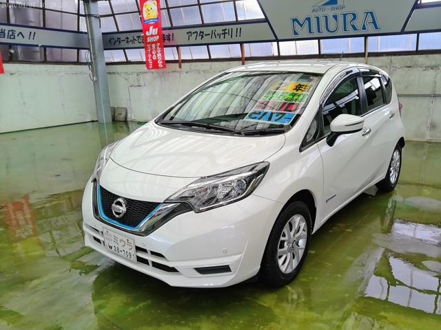 ノート1.2 e-POWER X FOUR 4WD