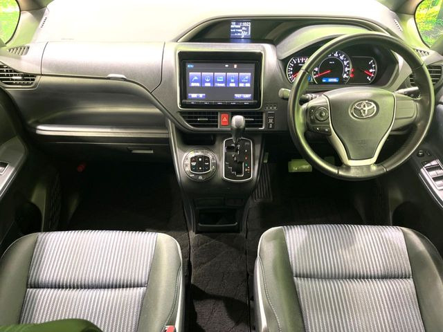 ヴォクシー2.0 ZS 煌