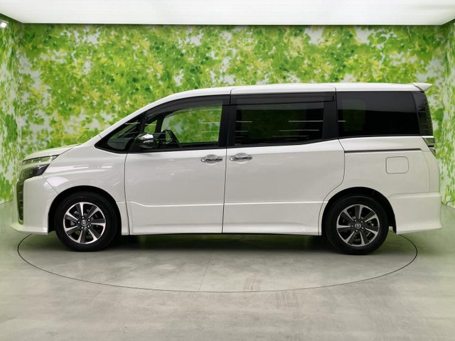 ヴォクシー2.0 ZS 煌III