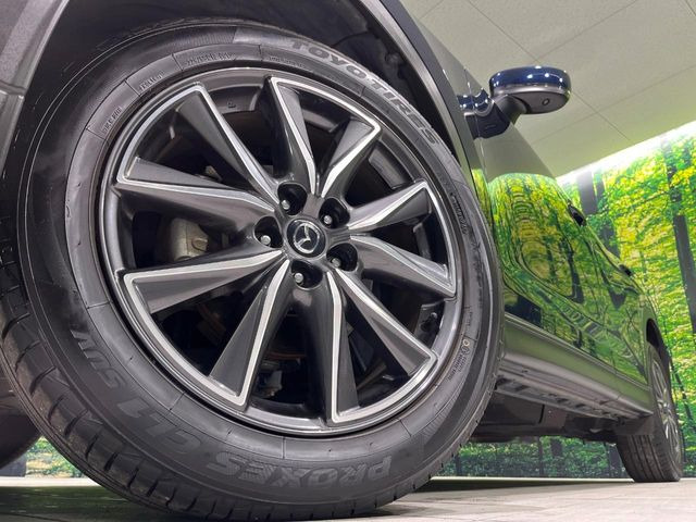 �y����19�C���`�A���~�z�C�[���z�O�ςɃ}�b�`���������A���~�z�C�[���𑕒����Ă���܂��B�e��ЊO�A���~�z�C�[����A�X�^�b�h���X�^�C�����戵�����Ă���܂��B���񂲑��k����������