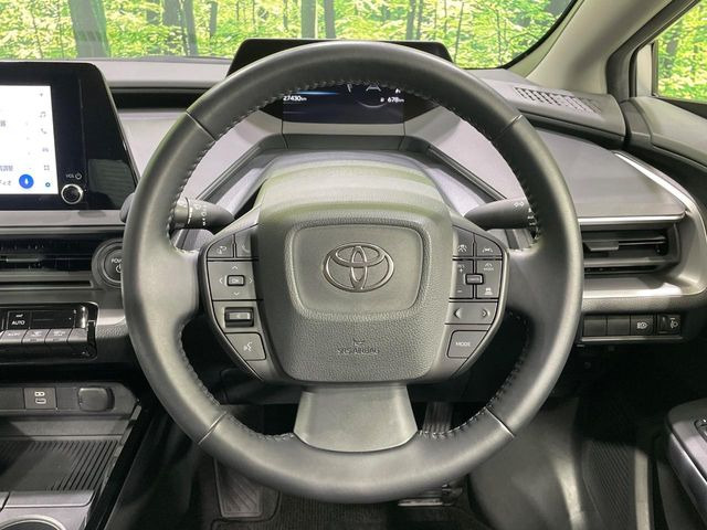 �y�����v�����X�e�A�����O�z�㎿�Ȋv���g�p���邱�ƂŁA��ɂ����������݂ƂĂ��^�]���₷���n���h���ł���