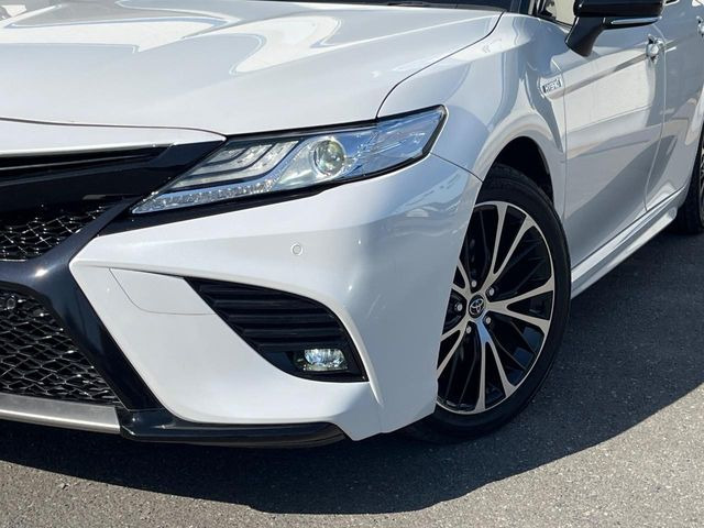 �yLED�w�b�h���C�g�z���V����ԑ��s�����ǍD�Ȏ��E���m�ۂ����S���ĉ^�]�ł��鍂�P�xLED�w�b�h���C�g�𑕔�!�_�����x�������A����d�͂��}�����Ă��܂��B