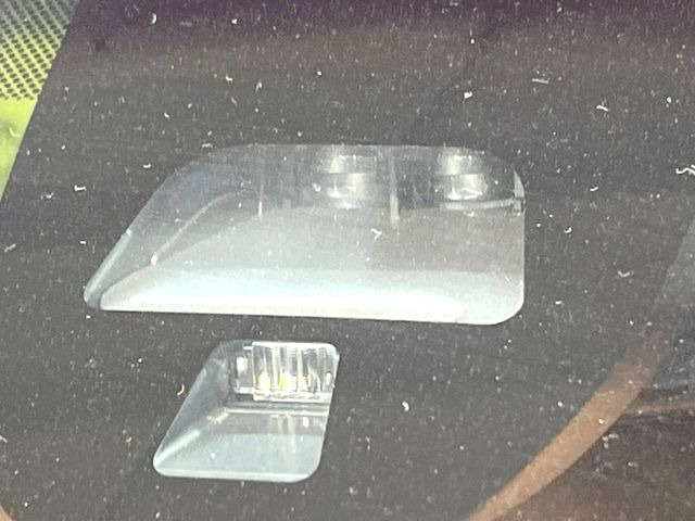 �y�V�e�B�u���[�L�A�N�e�B�u�V�X�e���z�ᑬ���s���ɑO���̎ԗ�����F�����A�Փ˂������Ȏ��͌x��ƃu���[�L�ŏՓˉ���Ɣ�Q�y�����A�V�X�g�B�����S�Ƀh���C�u�����y���݂��������܂��B