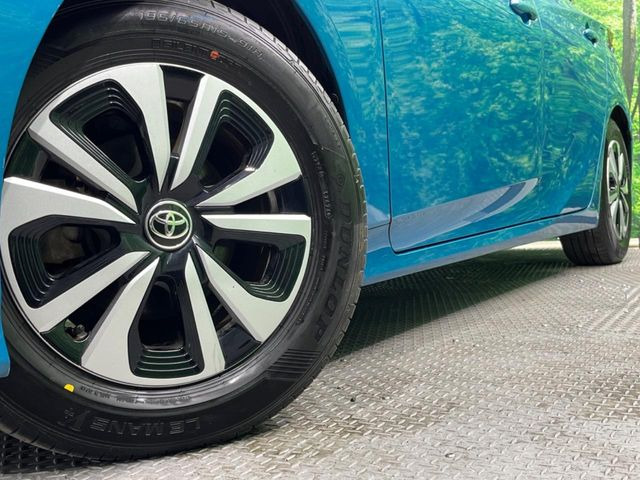 �y����15�C���`�A���~�z�C�[���z�O�ςɃ}�b�`���������A���~�z�C�[���𑕒����Ă���܂��B�e��ЊO�A���~�z�C�[����A�X�^�b�h���X�^�C�����戵�����Ă���܂��B���񂲑��k����������