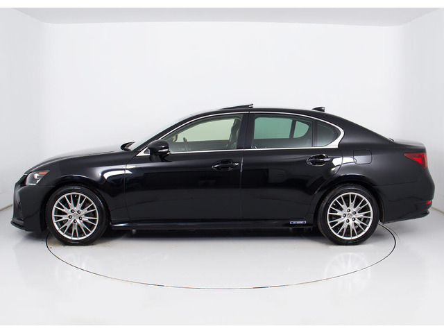 社外アルミホイール取付・スピンドルエアロ取付・各メーカーエアロ取付・車高調・ローダウン・ライトカスタム・スモークフィルム施工OK!お気軽にご相談下さい!