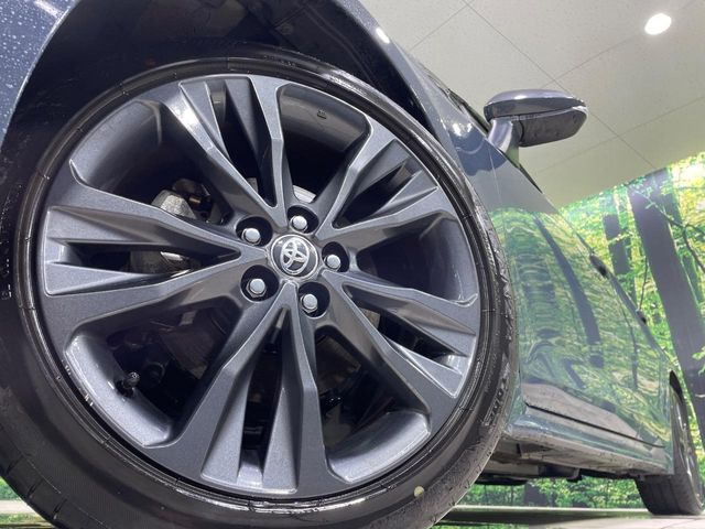 �y����17�C���`�A���~�z�C�[���z�O�ςɃ}�b�`���������A���~�z�C�[���𑕒����Ă���܂��B�e��ЊO�A���~�z�C�[����A�X�^�b�h���X�^�C�����戵�����Ă���܂��B���񂲑��k����������