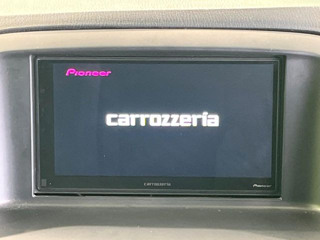 �y�i�r�Q�[�V�����z�g���₷���i�r�ŖړI�n�܂ł�������ē����Ă���܂��B�e��I�[�f�B�I�Đ��@�\���[�����Ă���A���Ԃ̉^�]������Ɋy�����Ȃ�܂�!!