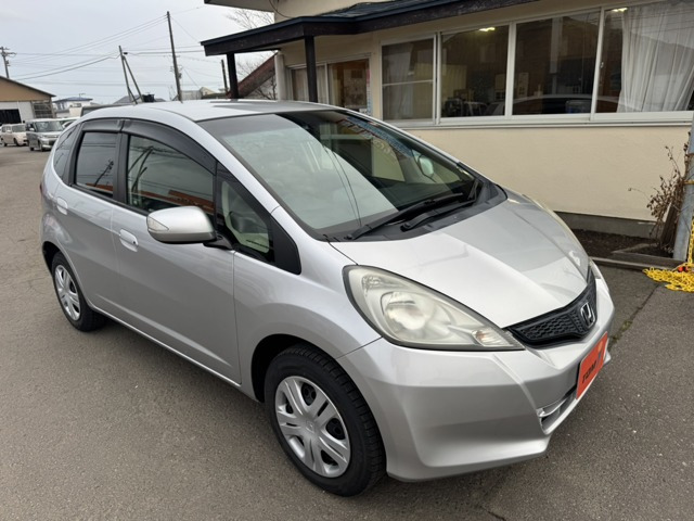 フィット1.3 G スマートセレクション 4WD