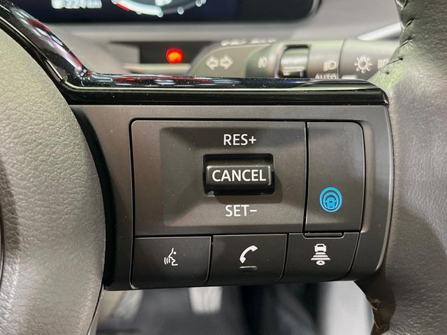 �y�v���p�C���b�g�z�������H�ł̒��������s���y��!!�a�؎��Ə��񑖍s�̃V�[���ŁA�A�N�Z���E�u���[�L�E�X�e�A�����O�������Ő��䂵�A�������^�]�̕��S���y�����Ă���܂���