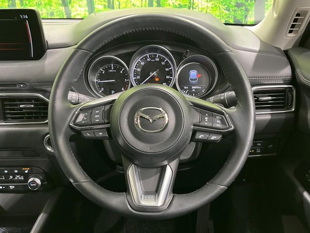 �y�����v�����X�e�A�����O�z�㎿�Ȋv���g�p���邱�ƂŁA��ɂ����������݂ƂĂ��^�]���₷���n���h���ł���