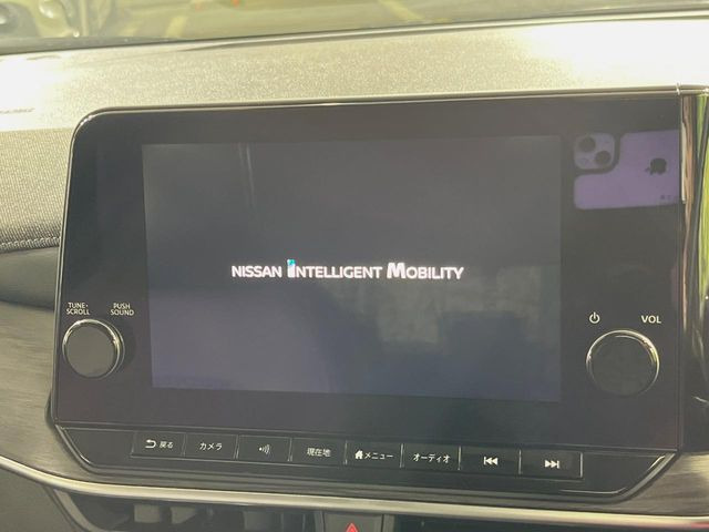 �y���[�J�[9�^�i�r�z�C���e���A�ɗn�����ރX�^�C���b�V���ȁu��p�݌v�v���[�J�[�i�r�𑕔��􎋔F���⑀�쐫�ȂǊ�{���\�ɂ��D��A���㎿�ȃJ�[���C�t�����y���݂��������܂��B