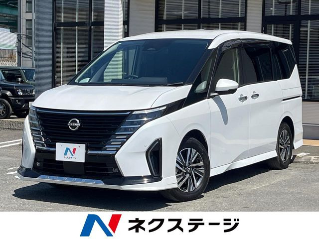 セレナ1.4 e-POWER ハイウェイスターV
