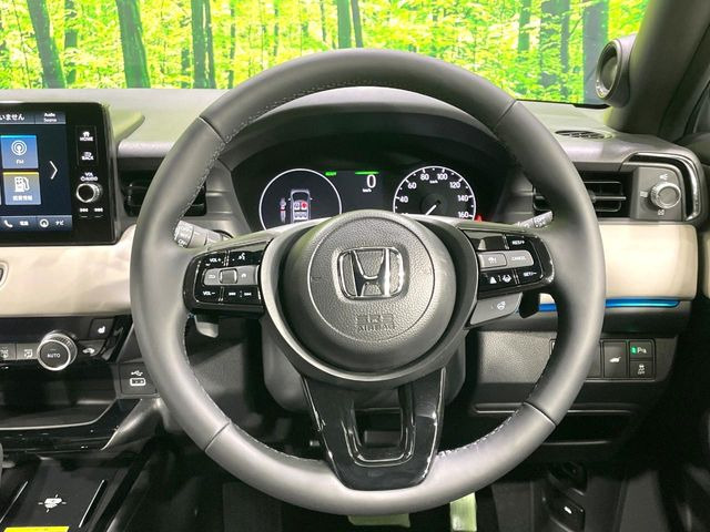 �y�����v�����X�e�A�����O�z�㎿�Ȋv���g�p���邱�ƂŁA��ɂ����������݂ƂĂ��^�]���₷���n���h���ł���