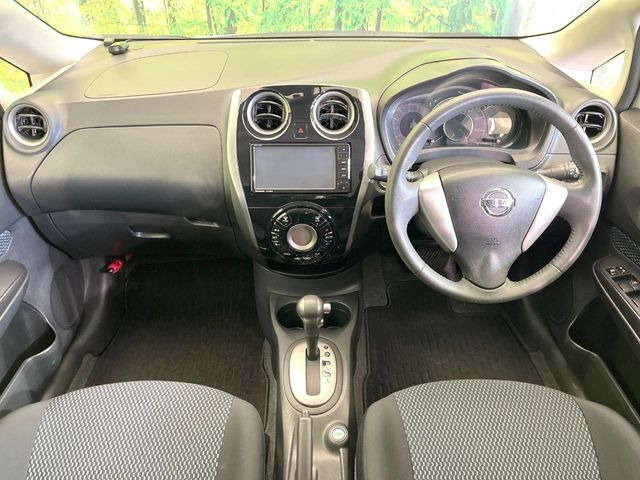 ノート1.2 X DIG-S エアロスタイル