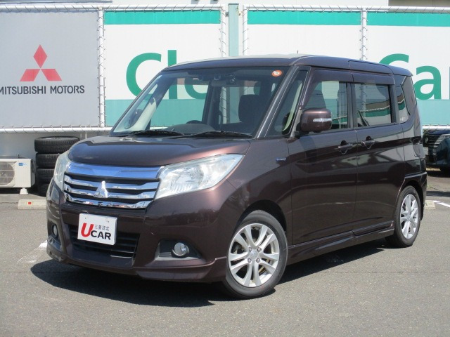 デリカD:21.2 ハイブリッド SZ ナビパッケージ