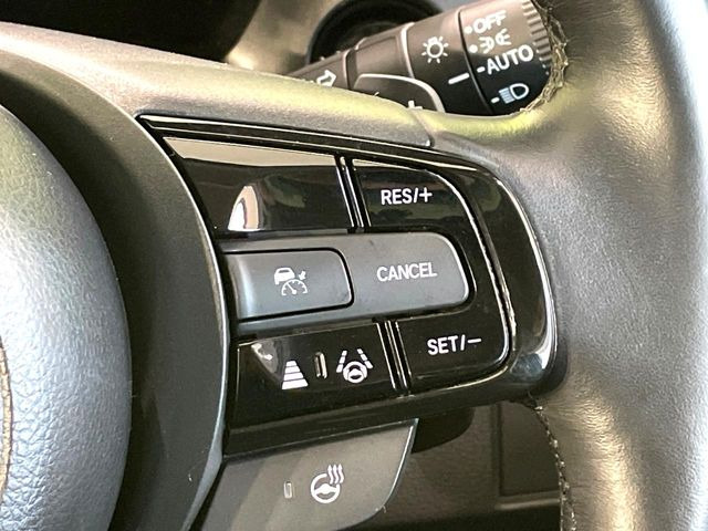 �y�A�_�v�e�B�u�N���[�Y�R���g���[���z�������H�ł̒��������s���y��!!�����ő��x��ۂN���[�Y�R���g���[�����A�Փˌy���V�X�e���ƘA�g���A�O���̎ԗ������m���ĎԊԂ�ۂ悤�ɑ��x���߂��Ă���܂�!!