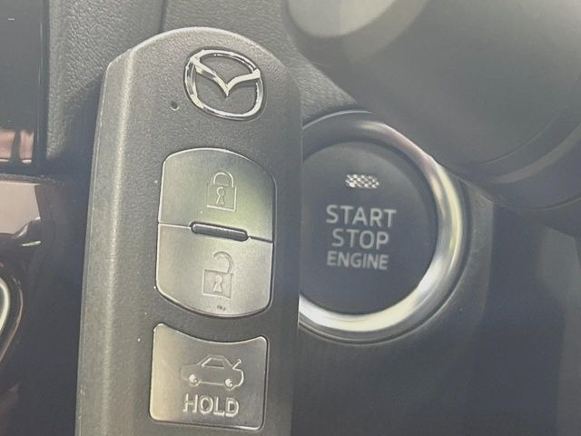 �y�A�h�o���X�g�L�[�z�J�o����|�P�b�g�ɓ��ꂽ�܂܂ł��h�A�̎{���E�������\�ȃX�}�[�g�L�[�𑕔��B�G���W���̃I���E�I�t�����J�M�����o���K�v����������Ƃ��Ă��֗��ł���