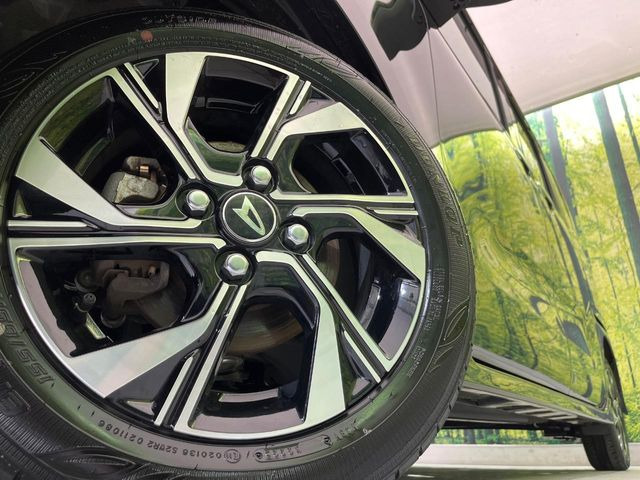 �y����14�C���`�A���~�z�C�[���z�O�ςɃ}�b�`���������A���~�z�C�[���𑕒����Ă���܂��B�e��ЊO�A���~�z�C�[����A�X�^�b�h���X�^�C�����戵�����Ă���܂��B���񂲑��k����������