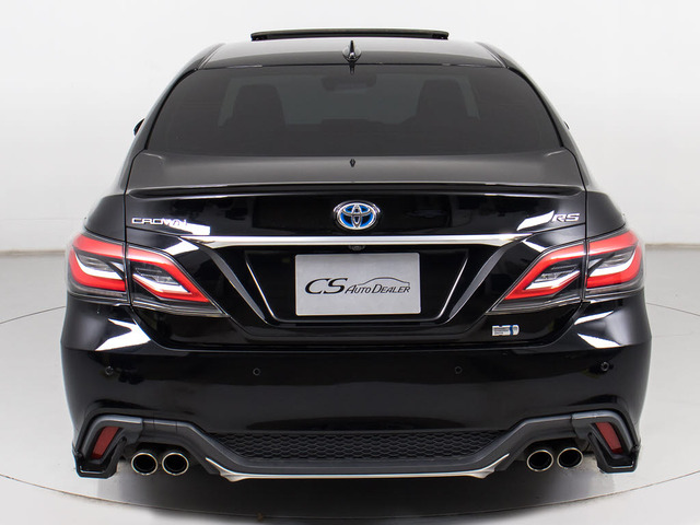 クリアランスソナーが付いています!フロント&リアにセンサーがあり、障害物に近づくと警告音が鳴りドライバーへお知らせ!すごく便利な人気装備です!!