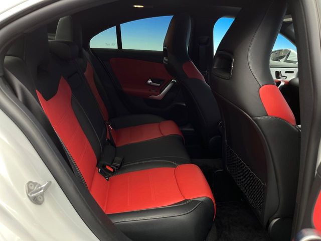 ���㕔���Ȃ��C�ɂȂ�悤�ȃL�Y�E�����ւ��蓙�A�傫�ȃ_���[�W�͂Ȃ��A�ǍD�ȏ�Ԃł��B