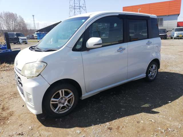 タントエグゼカスタムX 4WD