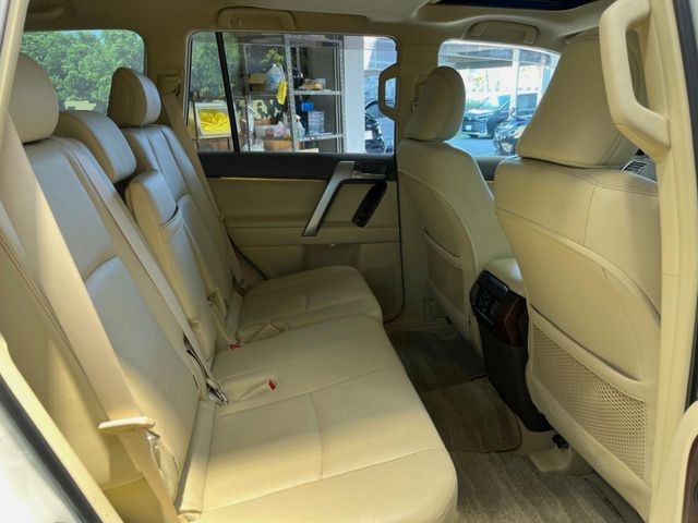 �㕔���Ȃ��C�ɂȂ�悤�ȃL�Y�E�����ւ��蓙�A�傫�ȃ_���[�W�͂Ȃ��A�ǍD�ȏ�Ԃł��B