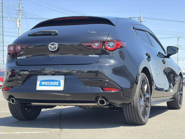 MAZDA3ファストバック1.5 15S ブラック セレクション