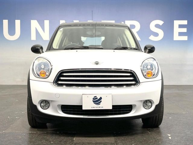 ●ご覧の通り綺麗な状態を維持しているお車ですが、小さなキズの状況や他の箇所のお写真もお送りできます。ご遠方の方でも安心してご検討いただける様、お客様のご希望に応じて出来る限りご対応させていただきます。