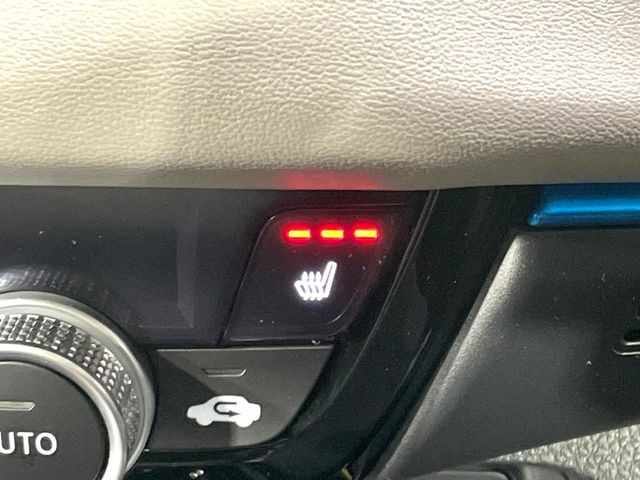 �y�V�[�g�q�[�^�[�z�������ɏd�󂷂�V�[�g�q�[�^�[!�G�A�R����葁�����܂��Ă����̂Ŋ�����̐l�����S�ł��ˁ�G�A�R���̉����͊������邩����A�Ƃ������ɂ����������߂ł��B